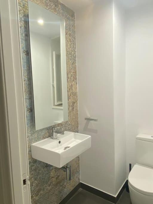Nuevo! Piso Al Lado De Catedral - Oviedo Apartamento Exterior foto